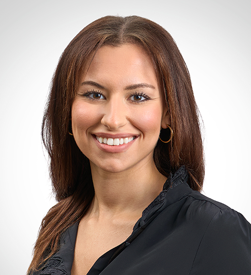 Lora Faraj Headshot